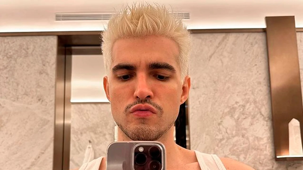 Jão anuncia pausa nas redes sociais para produzir novo álbum