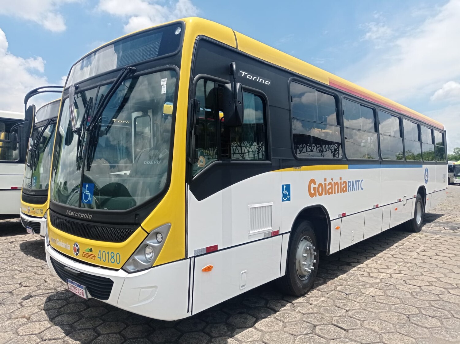 Motoristas anunciam greve dos ônibus a partir da próxima sexta (30)