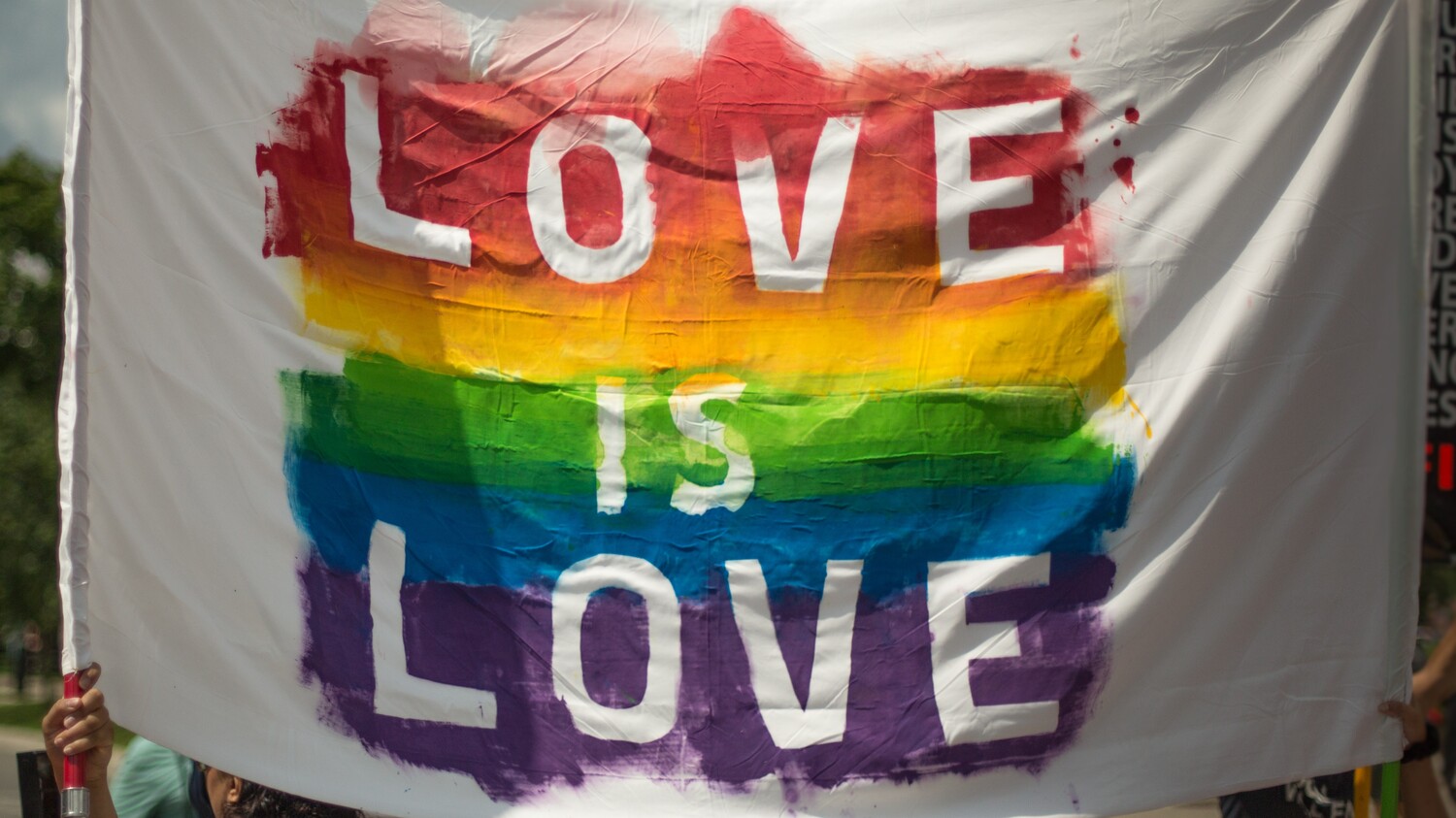 A importância de transformar lutas em conquistas no mês do orgulho LGBTQIA+