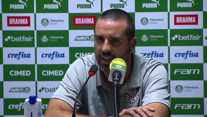 CBF aponta xenofobia de auxiliar do Palmeiras e promete acionar STJD: 'Desfile de grosserias'