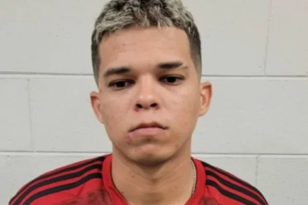 Justiça de São Paulo manda soltar torcedor flamenguista suspeito de arremessar garrafa em torcedora do Palmeiras