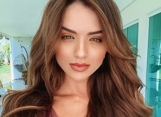 Rafa Kalimann revela que mantém sobrenome do ex-marido mesmo após cinco anos do divórcio