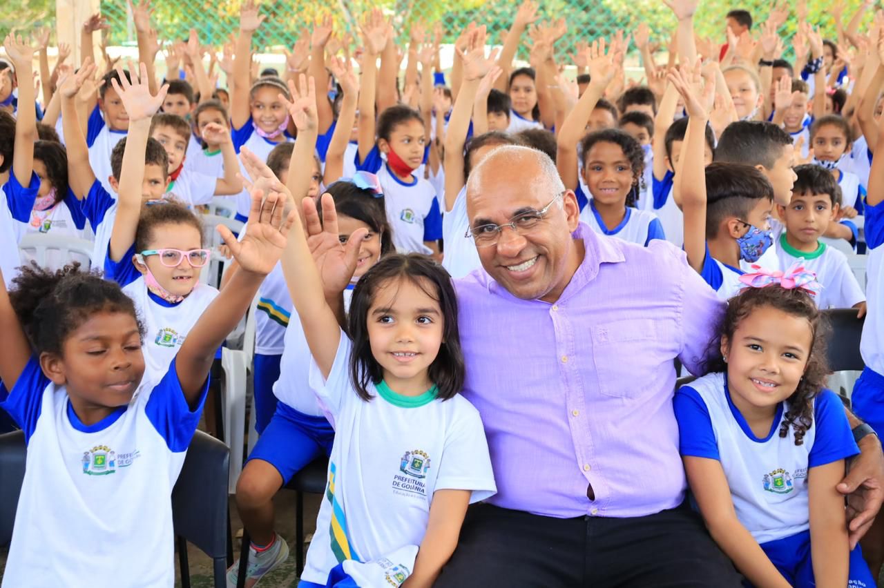 Rede municipal de ensino se prepara para volta às aulas