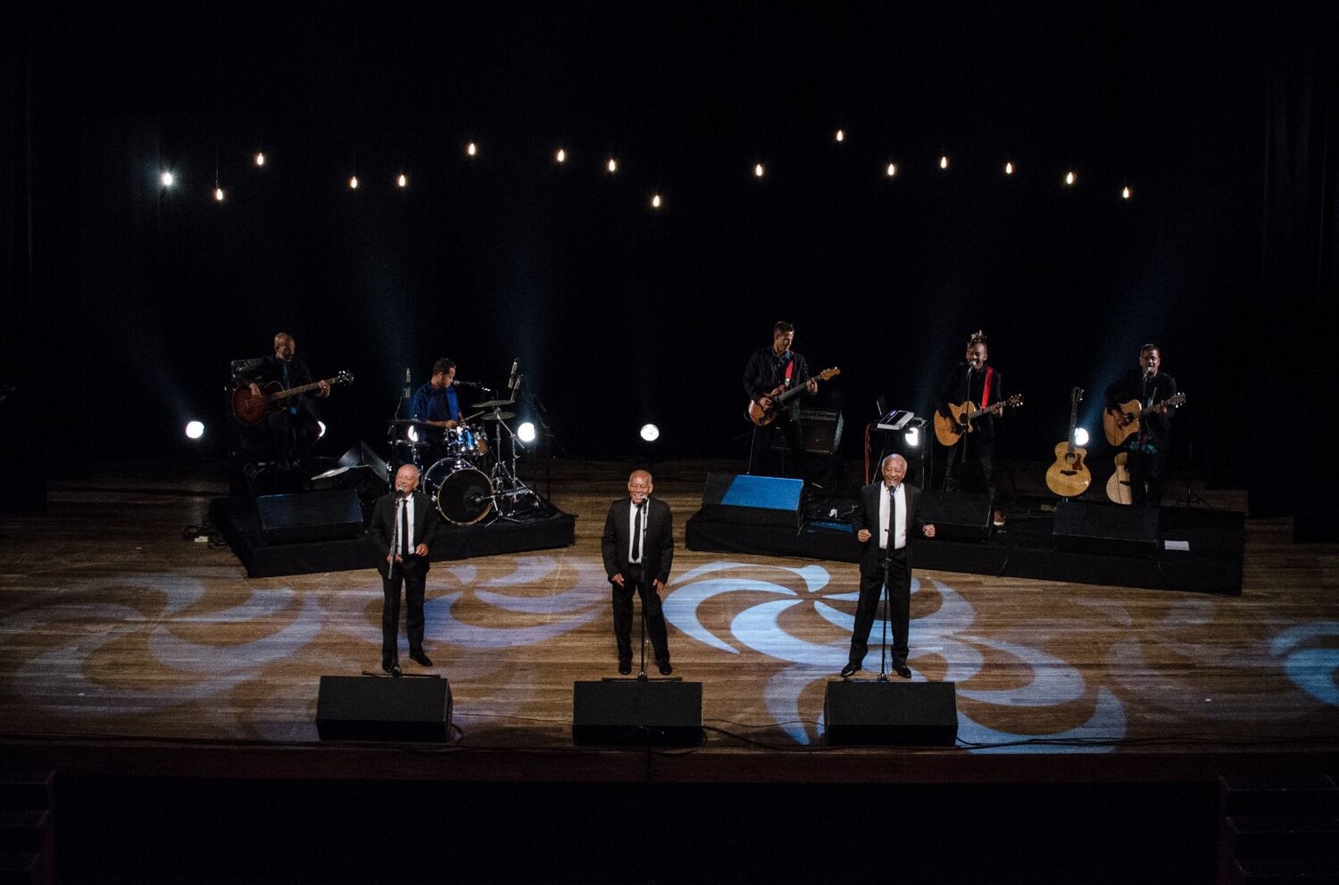 Jovens Tardes: The Fevers e Golden Boys se apresentam em Goiânia
