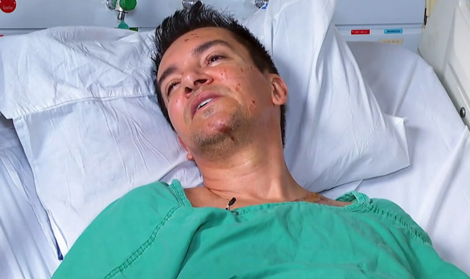 Regis Danese revela que se distraiu com celular e só sobreviveu graças ao cinto de segurança; confira