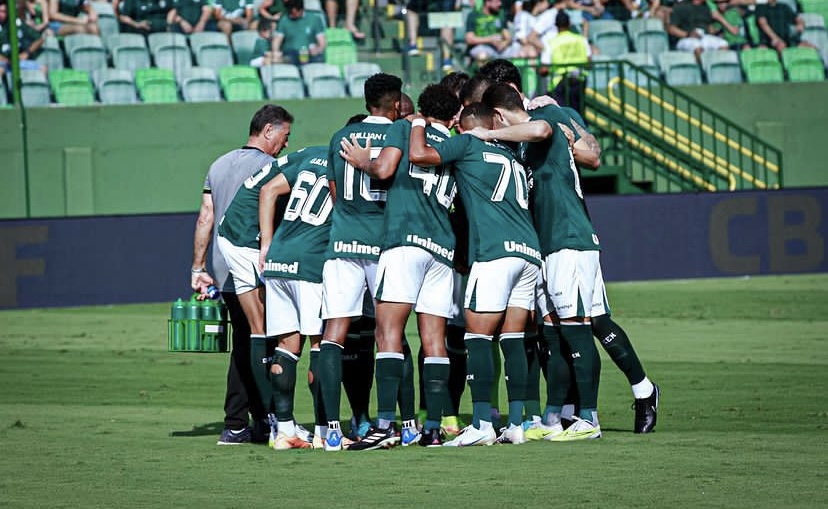 Goiás empata e não consegue distanciar do rebaixamento