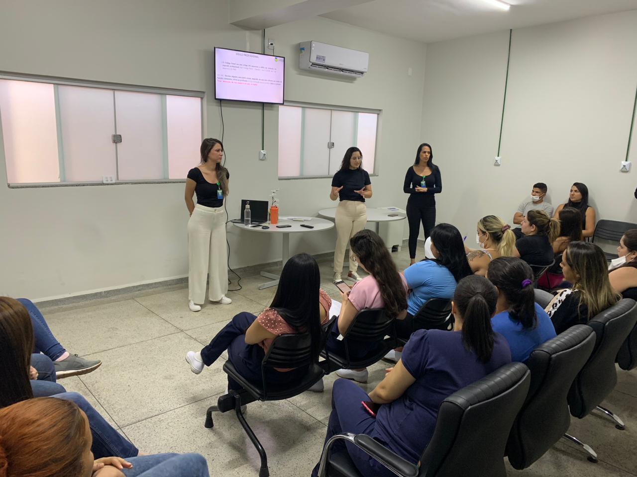 Hospital de Luziânia realiza palestra sobre adoção