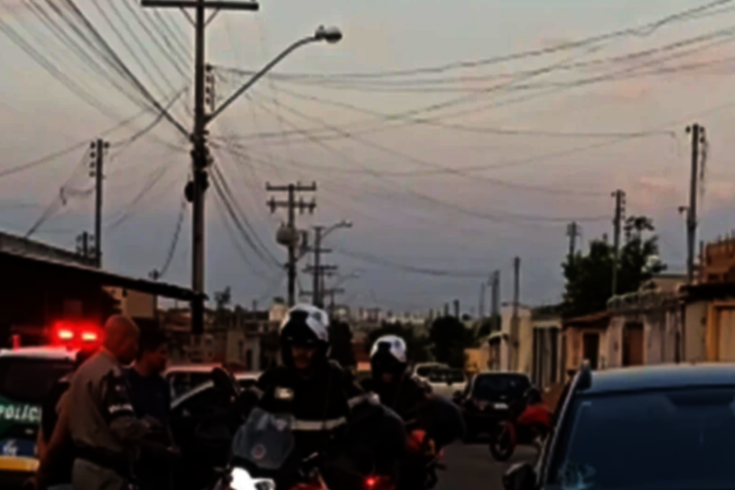 PM prende motorista embriagado que colidiu contra motociclista