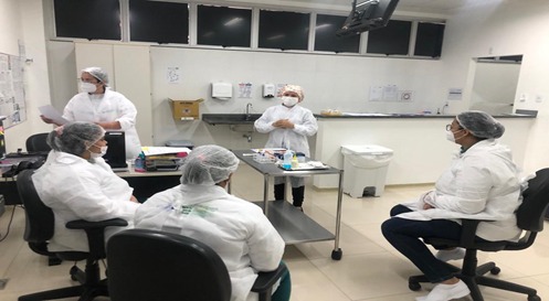 Policlínica de Goianésia treina equipe de enfermagem sobre coleta de sangue