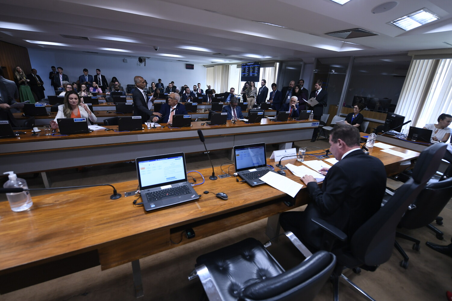 Comissão aprova proposta que estipula pensão para filhos de vítimas de feminicídio
