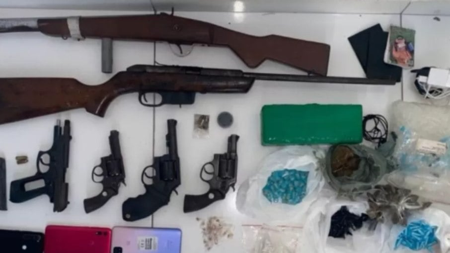 Mortos passam de 50 em operação policial na Bahia
