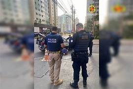 Dupla é presa por extorsão em golpe do falso sequestro