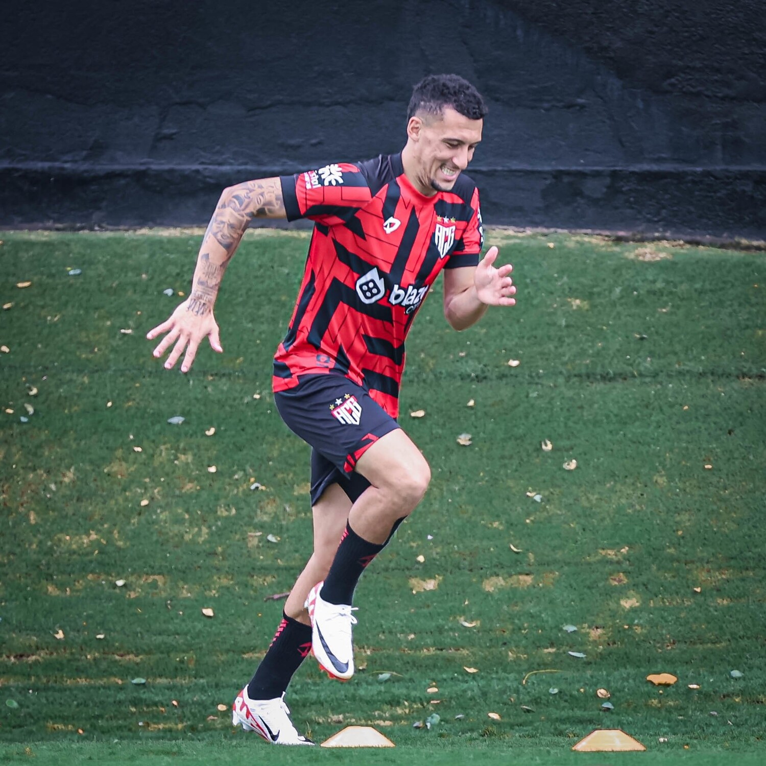 Com o término da 32ª rodada da Série B, Atlético Goianiense volta para o G4 do campeonato