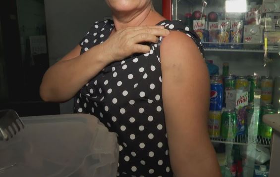 Cliente agride dona de lanchonete após se recusar a pagar R$ 5 em salgado