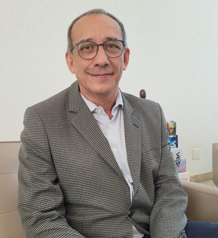 HDT orienta que o tratamento é fundamental para envelhecer com HIV/Aids