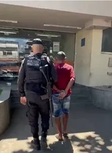 Marido finge socorrer esposa morta e é preso por suspeita de feminicídio