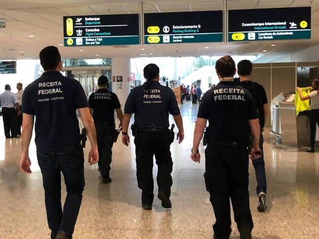 Polícia Federal apreende 4,5 quilos de cocaína em bagagem de brasileira no Aeroporto de Viracopos