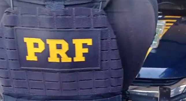 Casal é preso transportando sete quilos de pasta base de cocaína