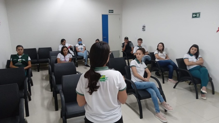 Policlínica de Goianésia conscientiza sobre Dezembro Vermelho