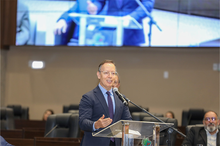 Presidente do Tribunal de Justiça empossa 200 servidores concursados