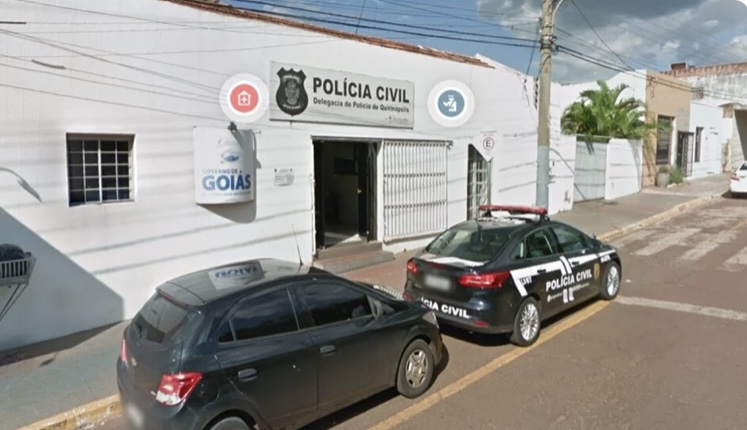 Homem agride com capacete a companheira que se recusou a fazer sexo