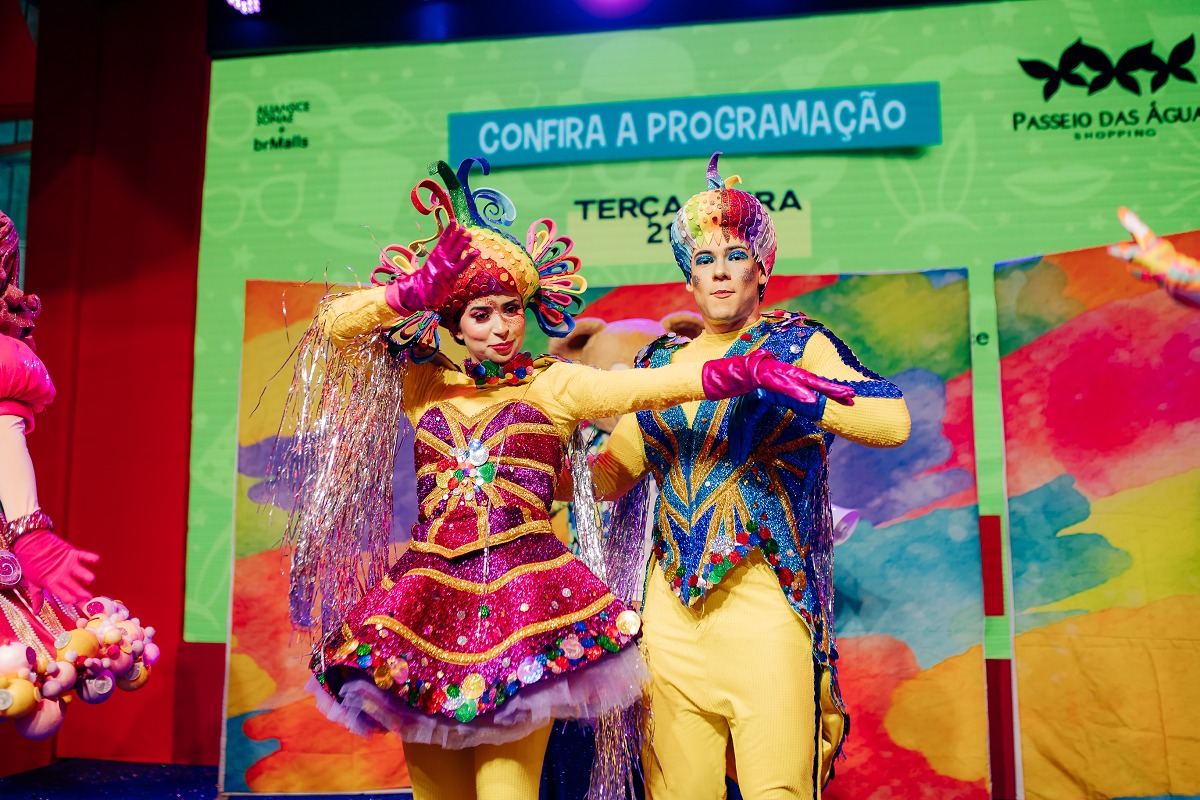 ‘Passeio Folia’: Alegria, criatividade e interação para toda a família no Carnaval do Passeio das Águas Shopping