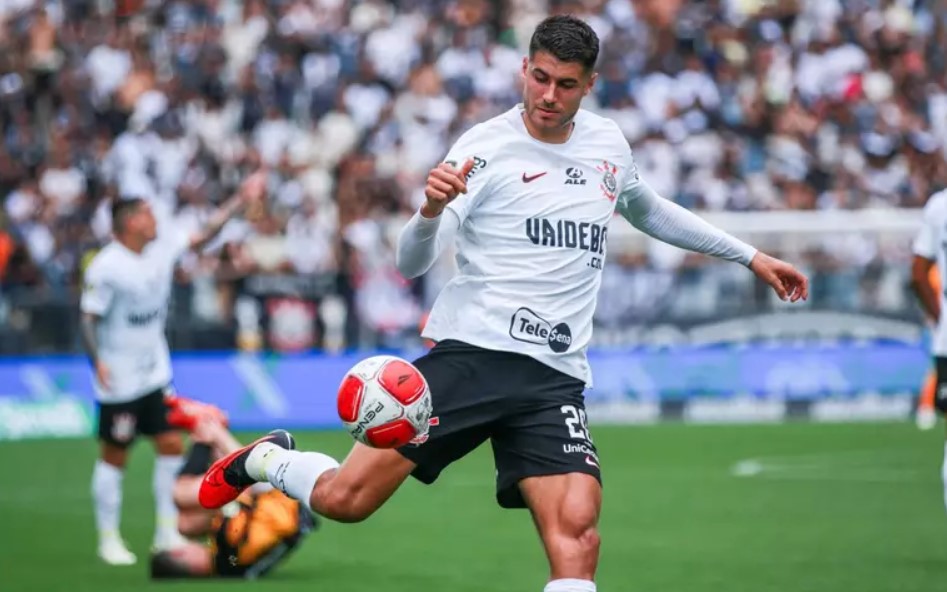 Exames confirmam lesão muscular na coxa e Pedro Raul vai desfalcar Corinthians no dérbi