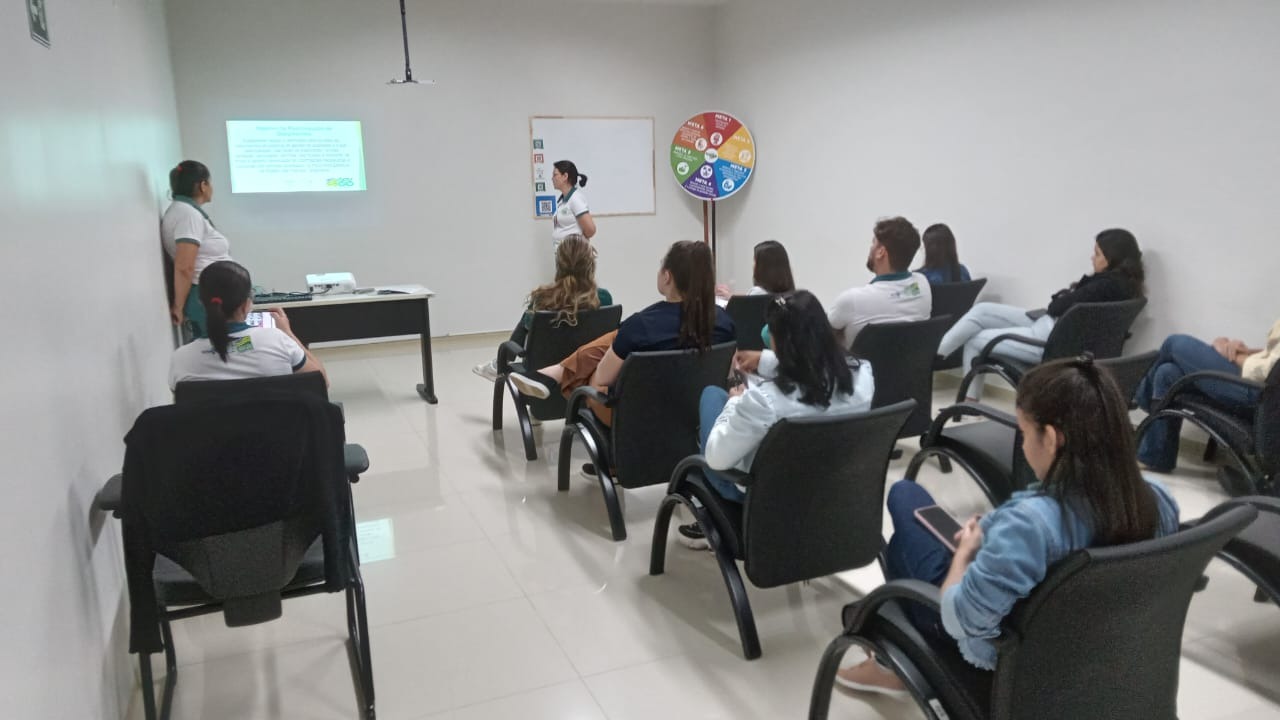 Policlínica de Goianésia explana sobre padronização de documentos