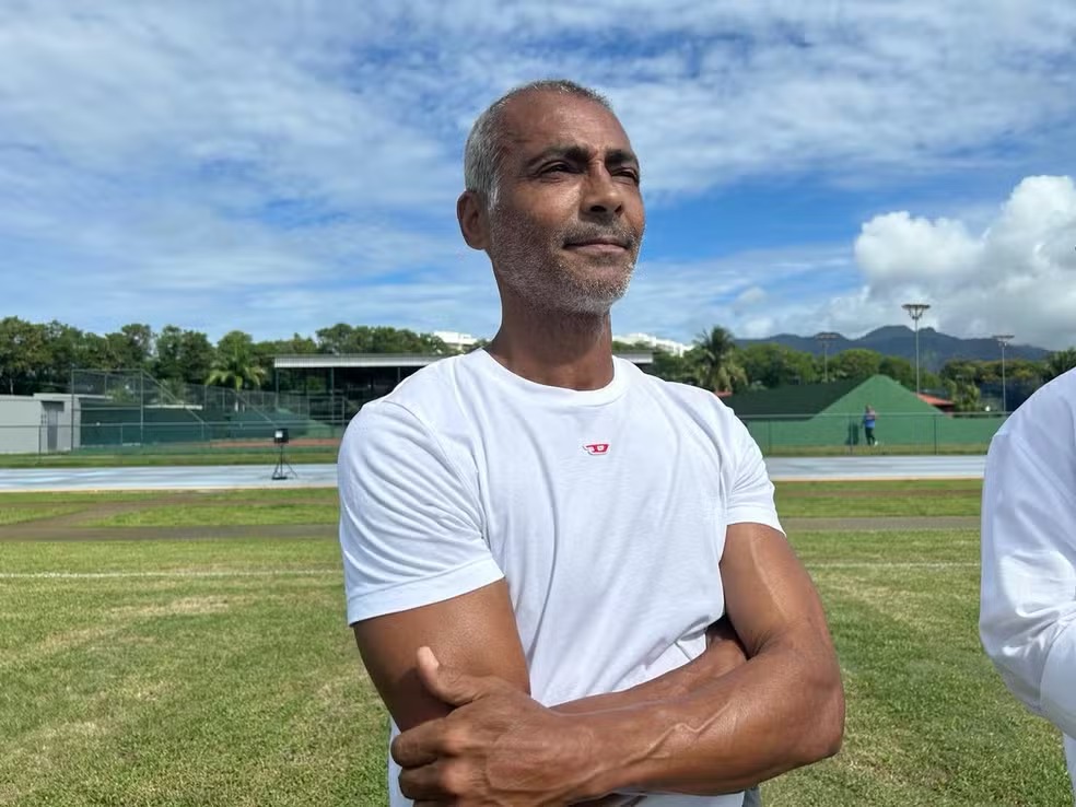 América RJ: Romário senador da república é inscrito como jogador para segundona do carioca
