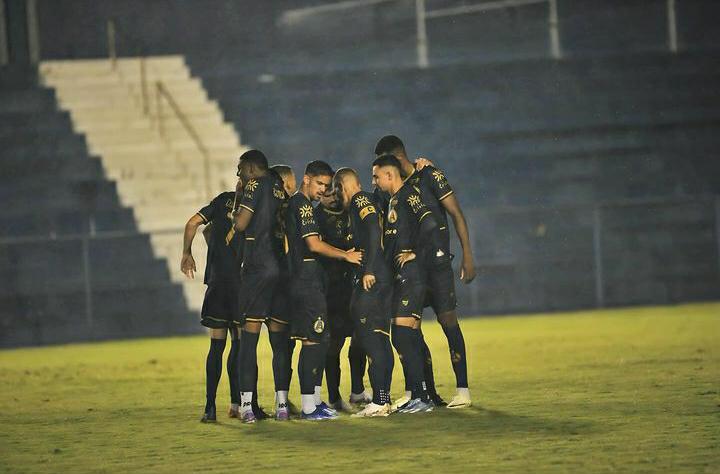 Aparecidense estreia com vitória na série C