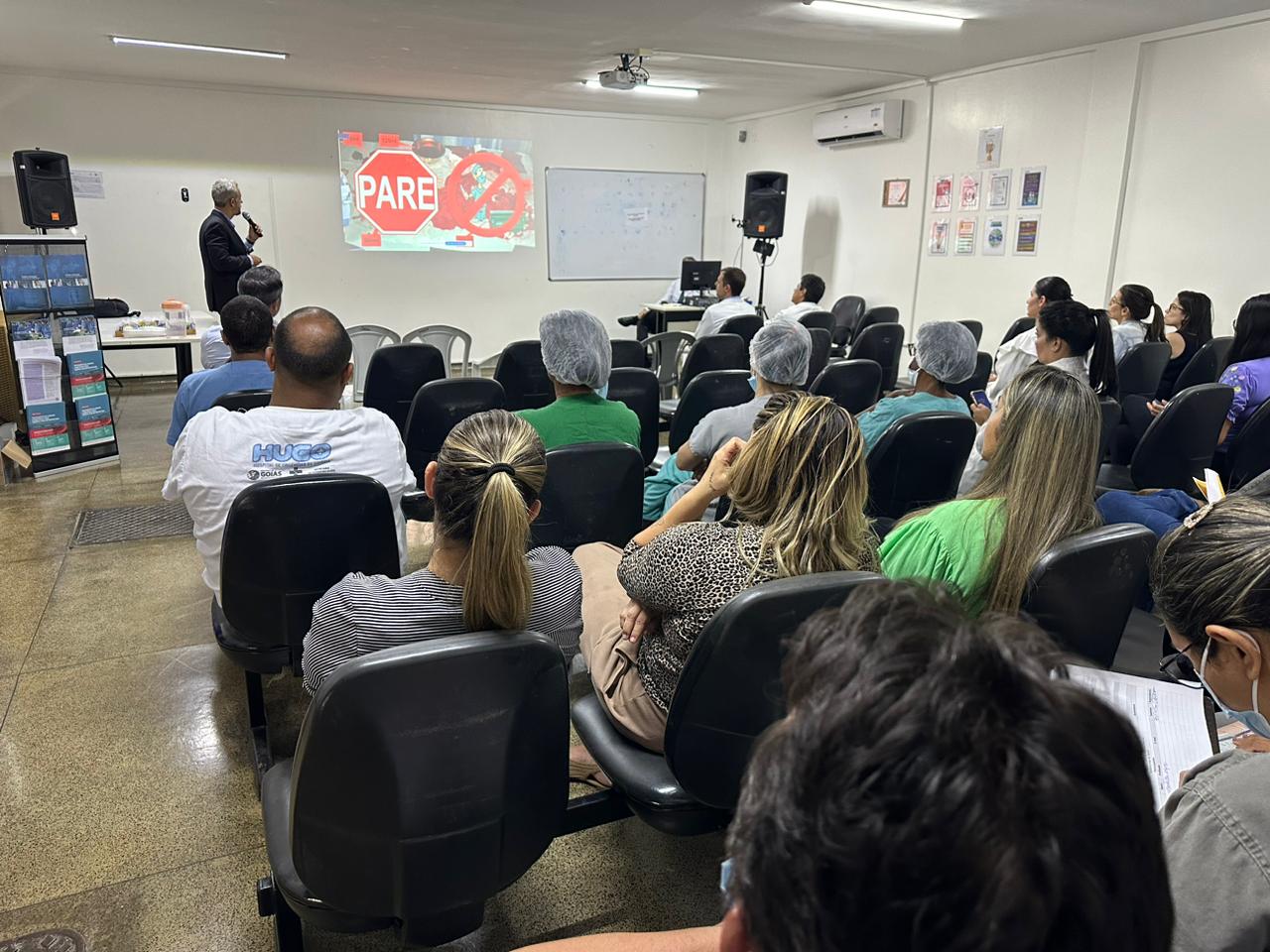Hugo promove palestra sobre transfusão consciente