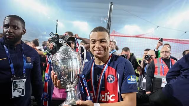 Paris Saint Germain vence a Copa da França na despedida de Mbappé
