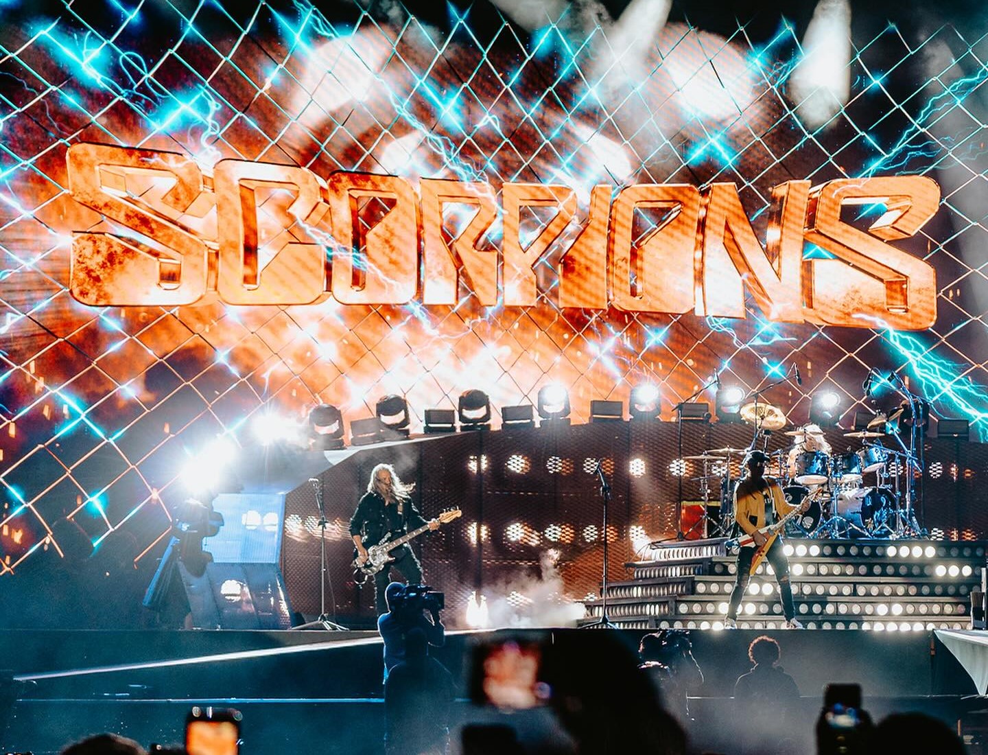 Rock in Rio Lisboa começa lotado de saudosos pelo rock dos Scorpions