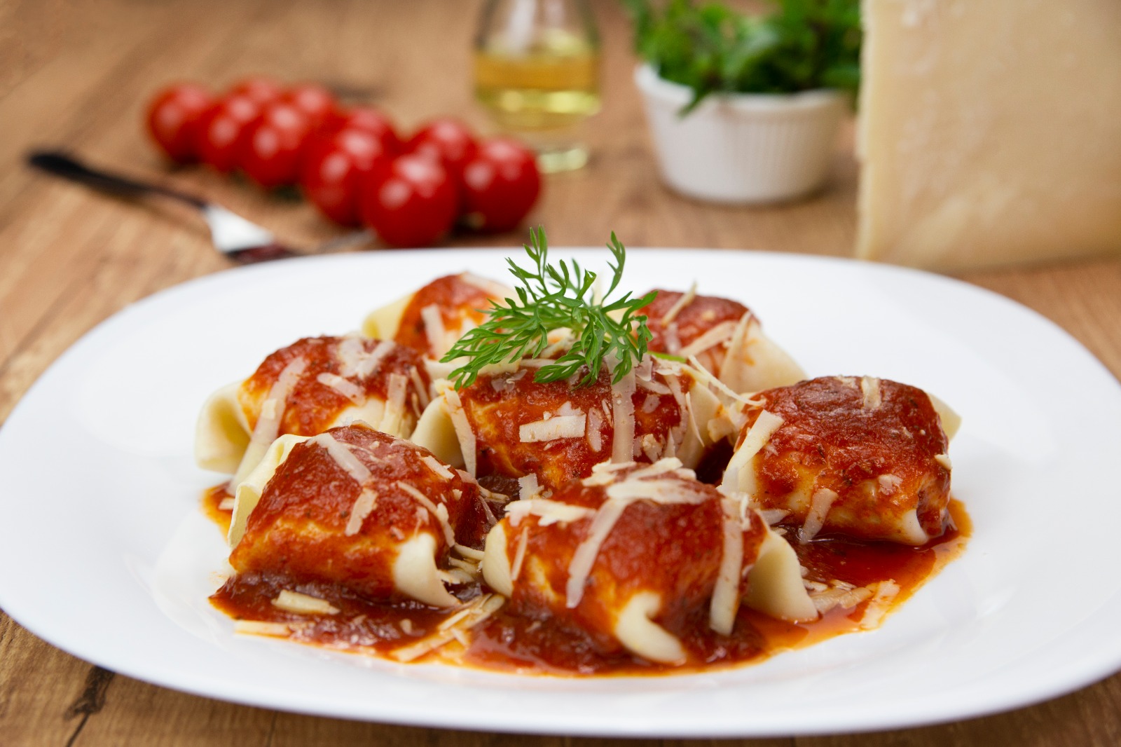 Dia dos Pais: surpreenda com um almoço italiano com massas e molhos prontos