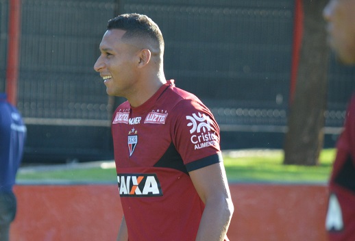 Com Pedro Bambu de volta, Dragão treina para o clássico