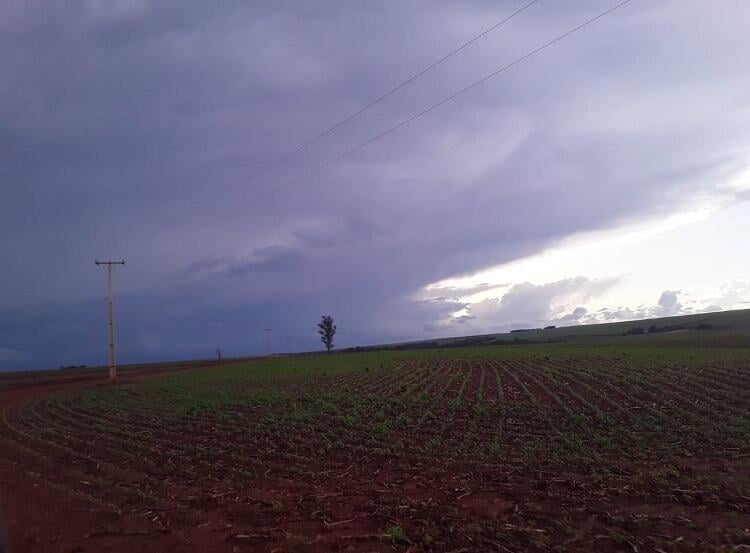 Frente fria chega ao Brasil
