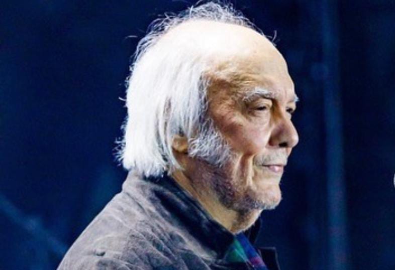 ‘Ressuscitei no Dia de Finados’, diz Erasmo Carlos após receber alta hospitalar