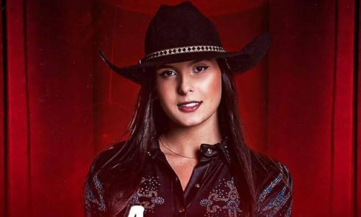 Ana Castela, boiadeira de Pipoco