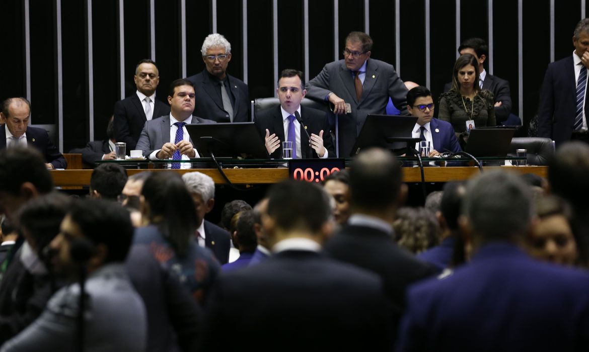 CPMI do 8 de Janeiro adia apresentação de plano de trabalho por votação de MP dos Ministérios