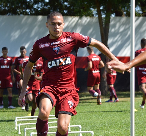 Um querendo entrar e o outro sair