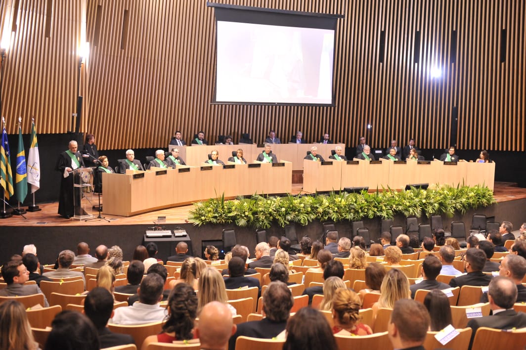 Autoridades declaram apoio à Justiça do Trabalho na posse do desembargador Paulo Pimenta