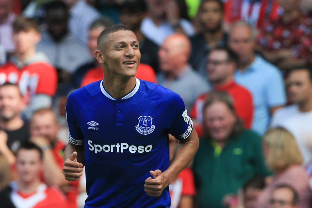 Tite anuncia atacante Richarlison para o lugar de Pedro