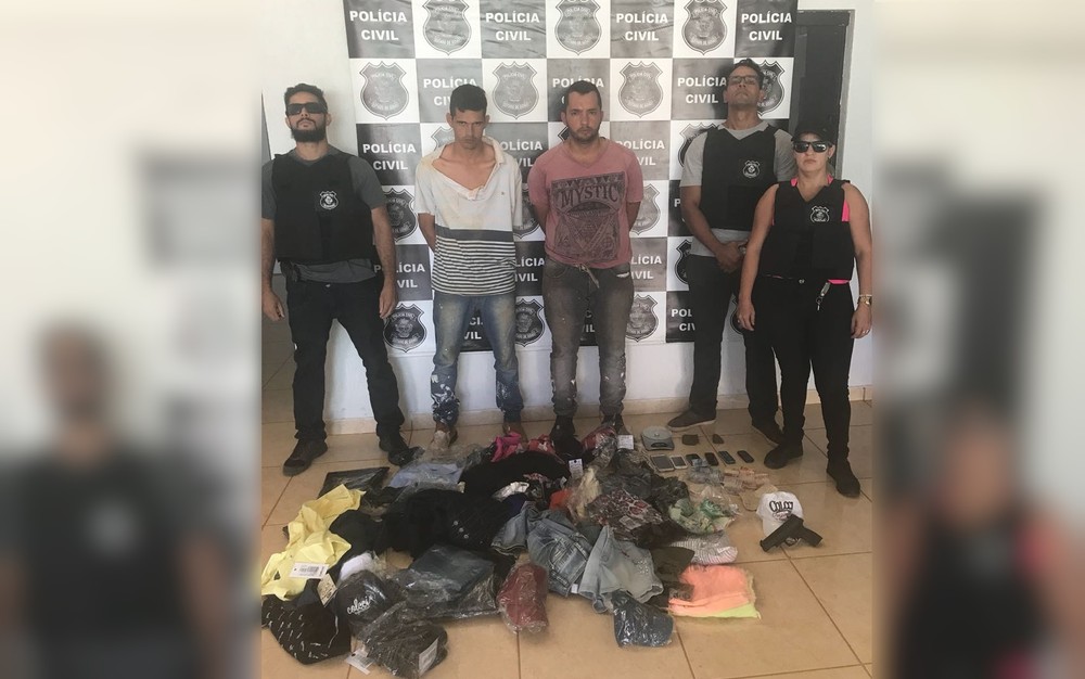 Preso de semiaberto e comparsa são presos suspeitos de roubar loja