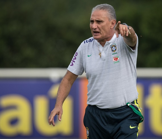 Tite trabalha escalação titular sem Neymar