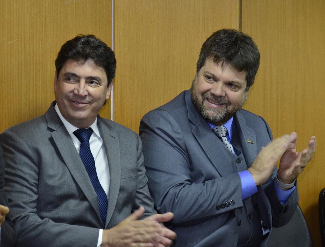 Empossado novo presidente da Junta Comercial do Estado de Goiás