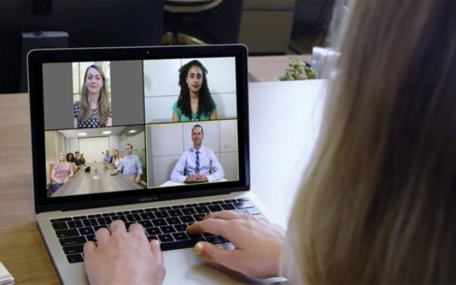 Excesso de videochamadas pode piorar transtorno da aparência, segundo especialistas