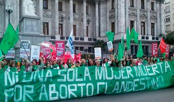Copa? Argentinos se mobilizam para votação da Lei do Aborto