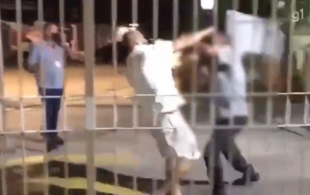 Porteiro é agredido após pedir para homem colocar máscara