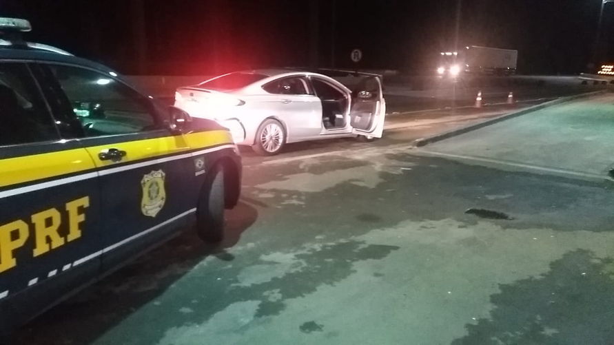 Motorista é preso por dirigir alcoolizado e sem habilitação