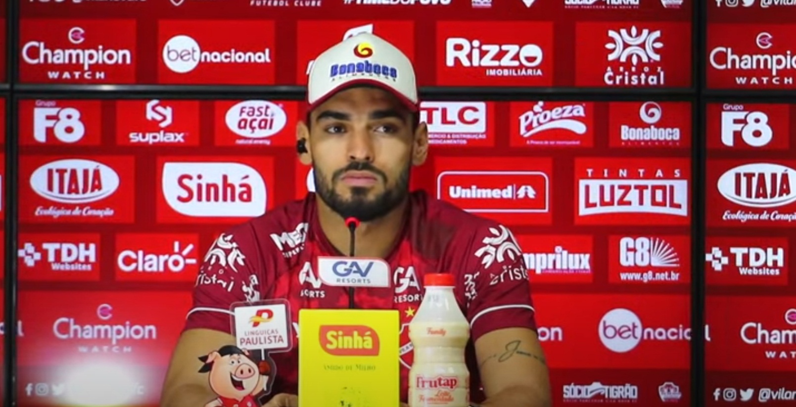 Alisson Cassiano comenta sobre pressão no Vila Nova